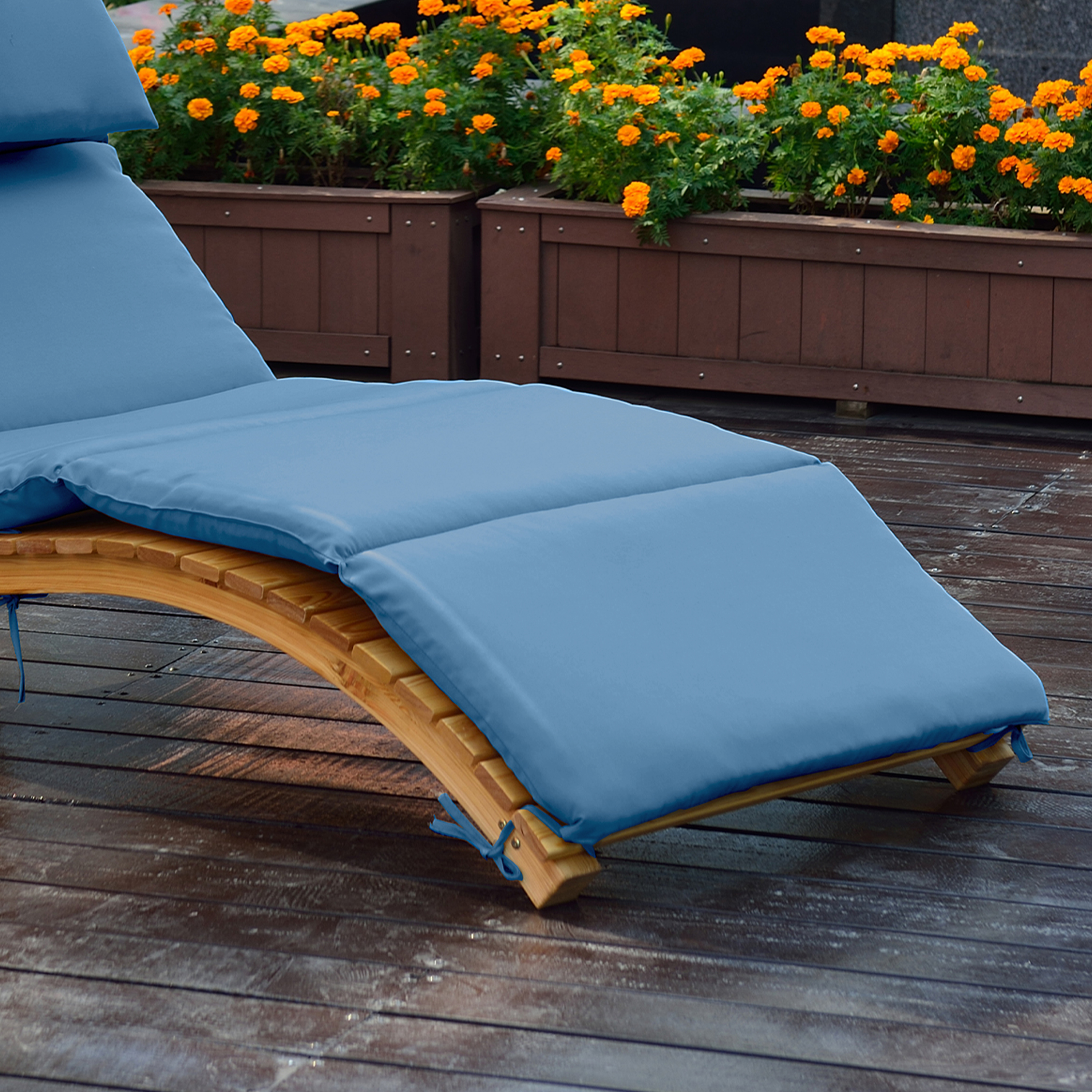 AXI Salina sun lounger with removable canopy Blue