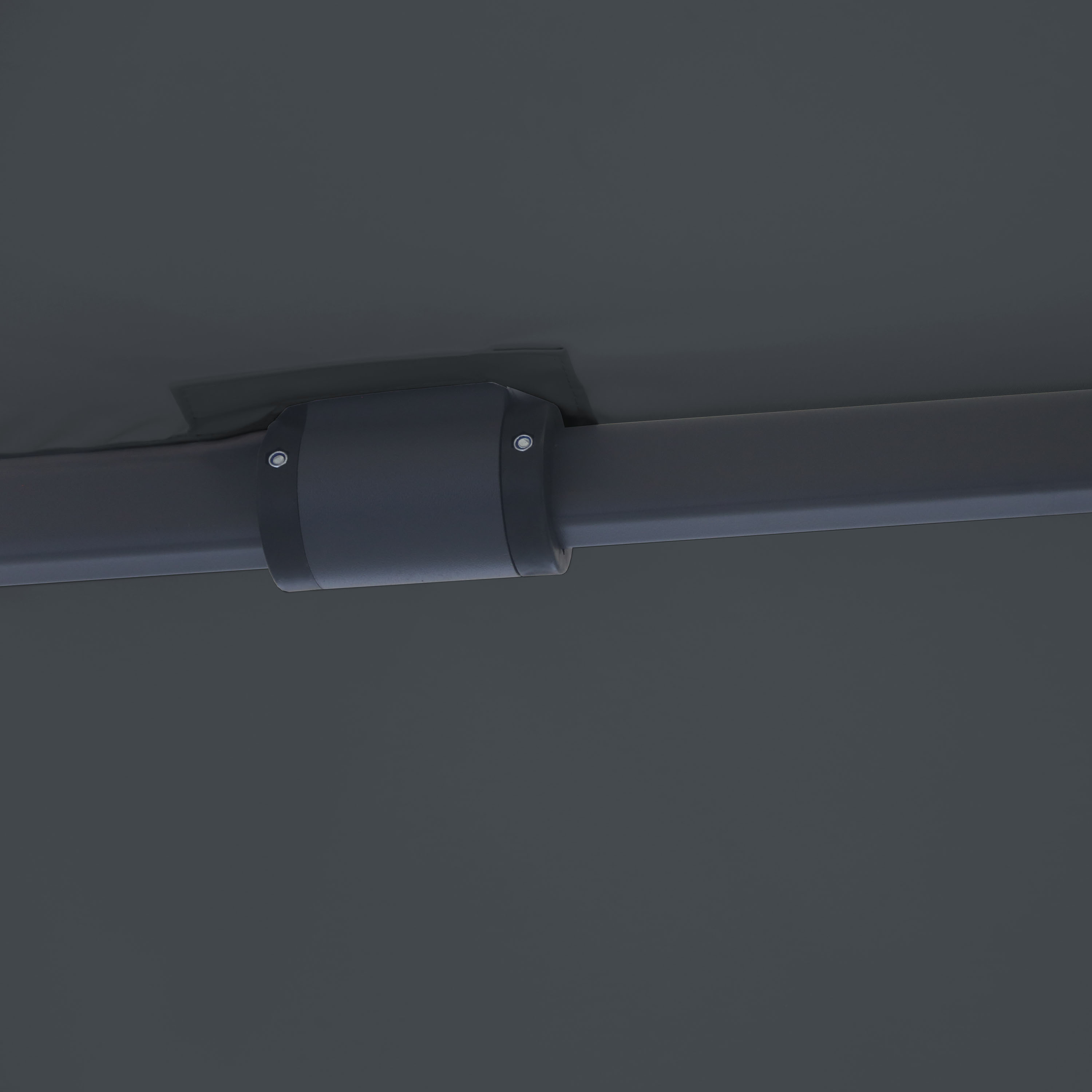 AXI Solis Cantilever Parasol Ø 300cm Anthracite/Grey