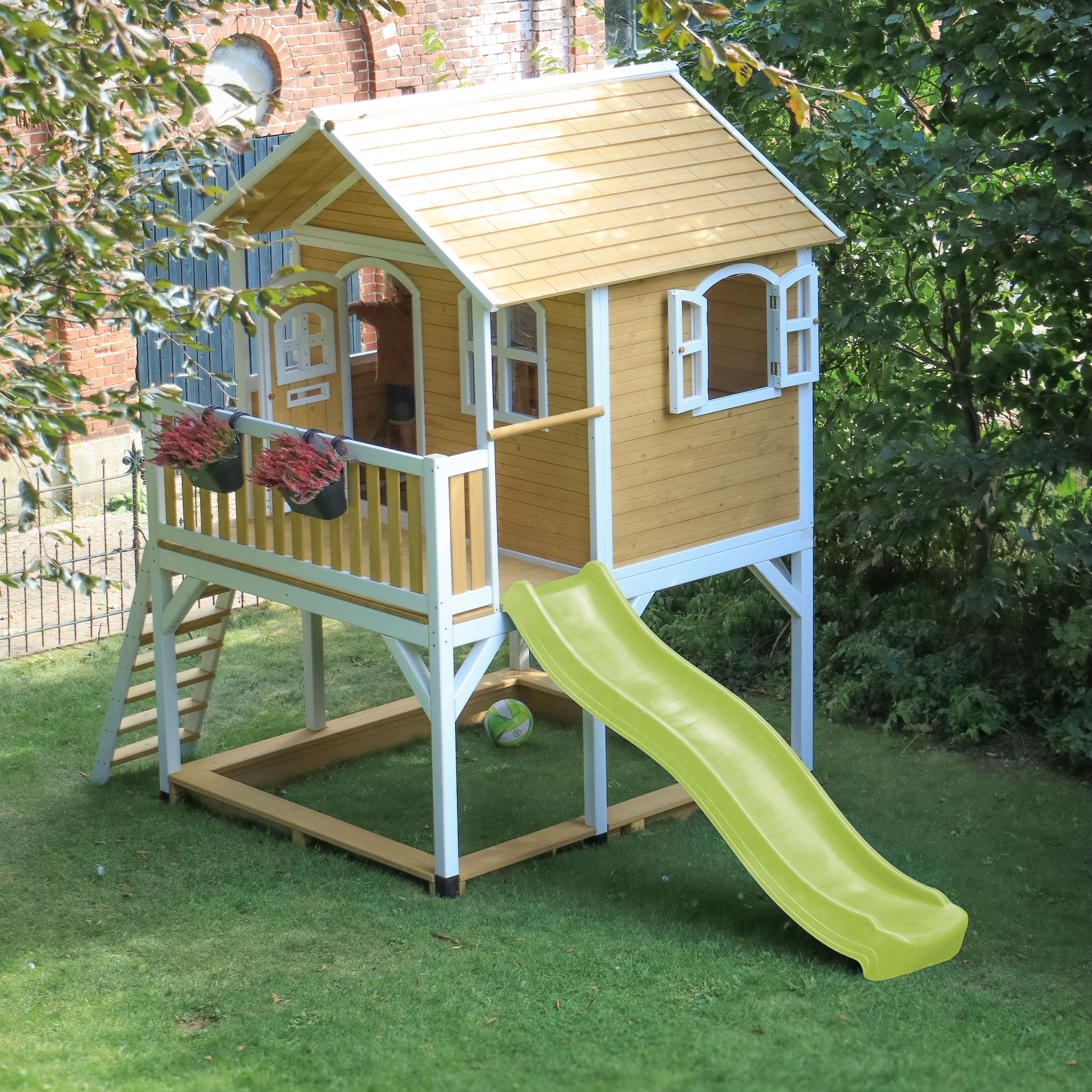 AXI Marc Playhouse Brown/White - Lime Green Slide