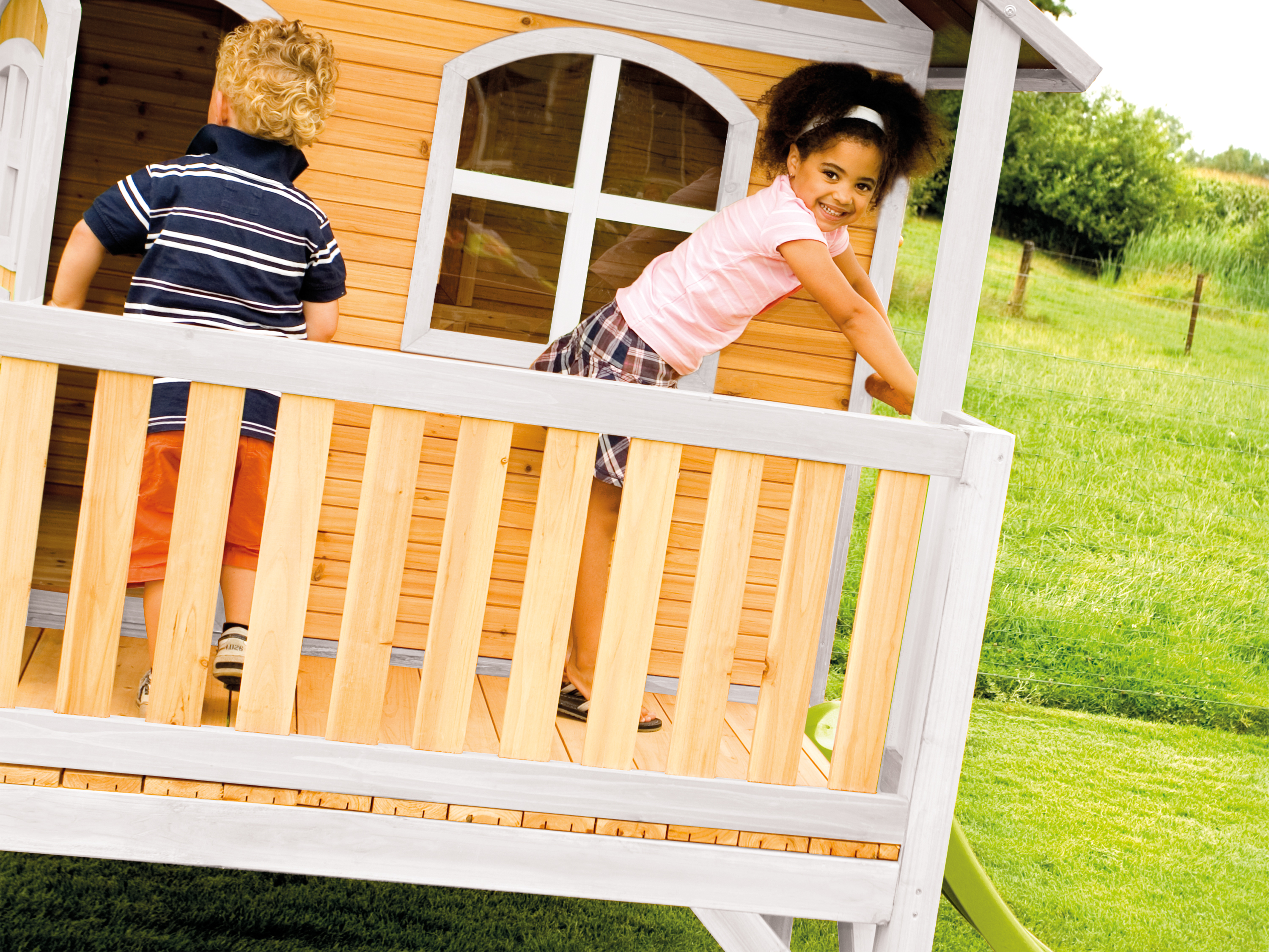 AXI Stef Playhouse Brown/White - Lime Green Slide