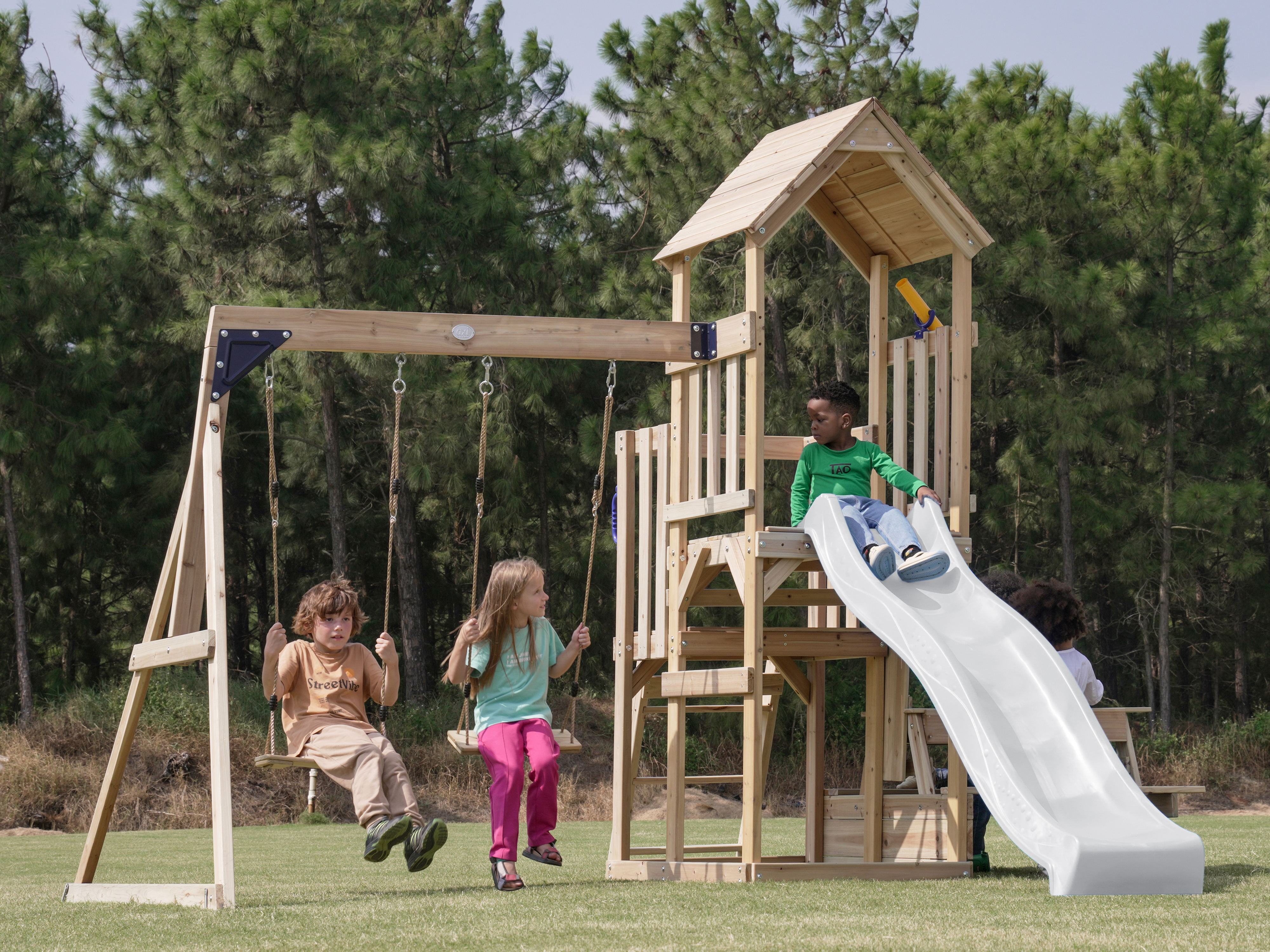 AXI Mette Playground with Double Swing Brown - White Slide 