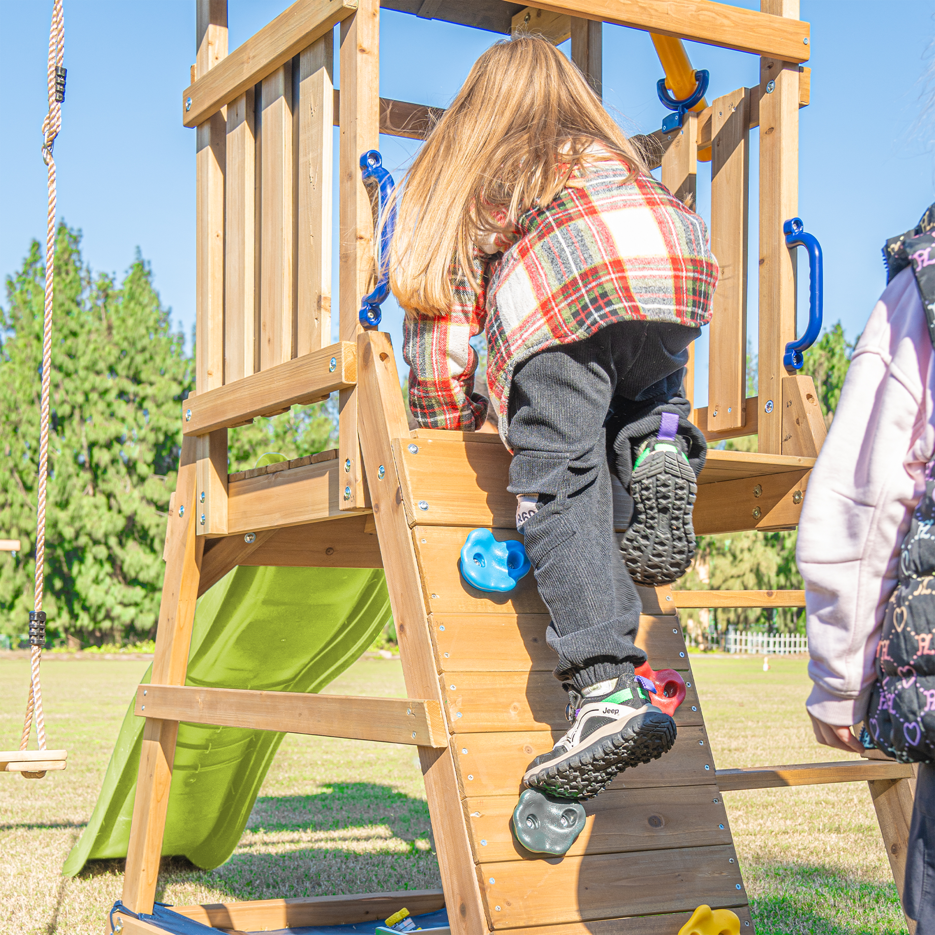 AXI Mia Climbing Frame with Double Swing Set – Lime Green Slide