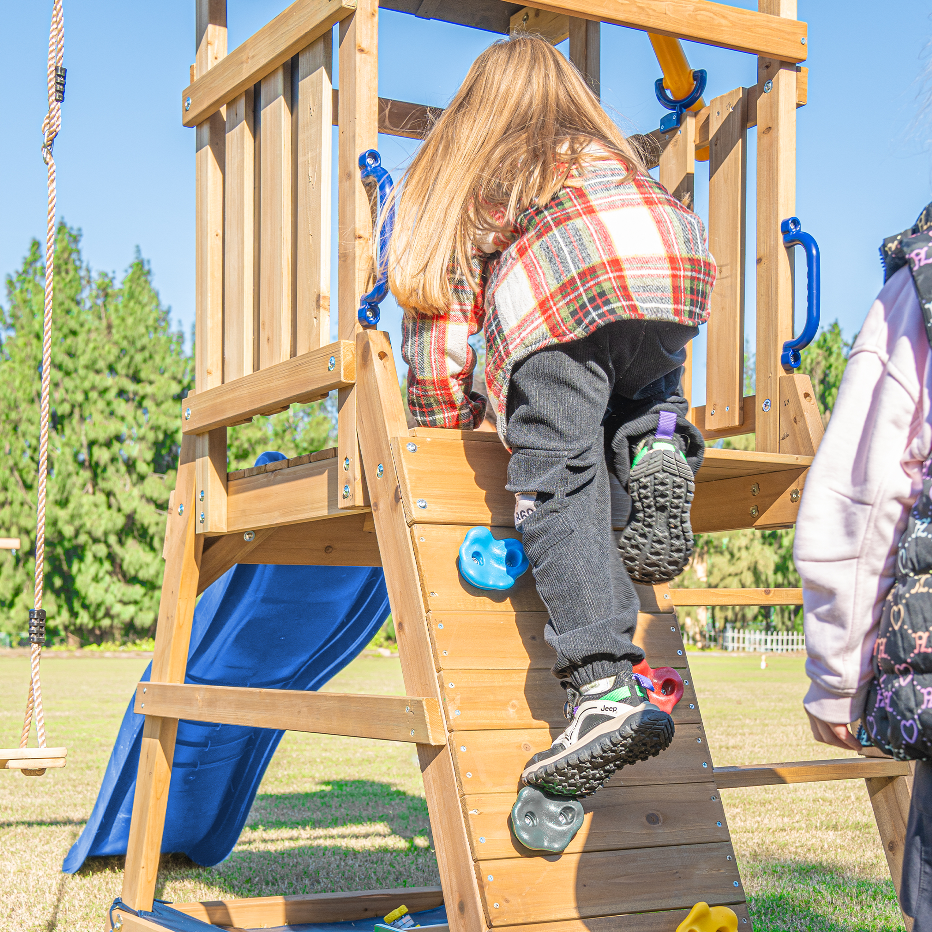 AXI Mia Climbing Frame with Double Swing Set – Blue Slide