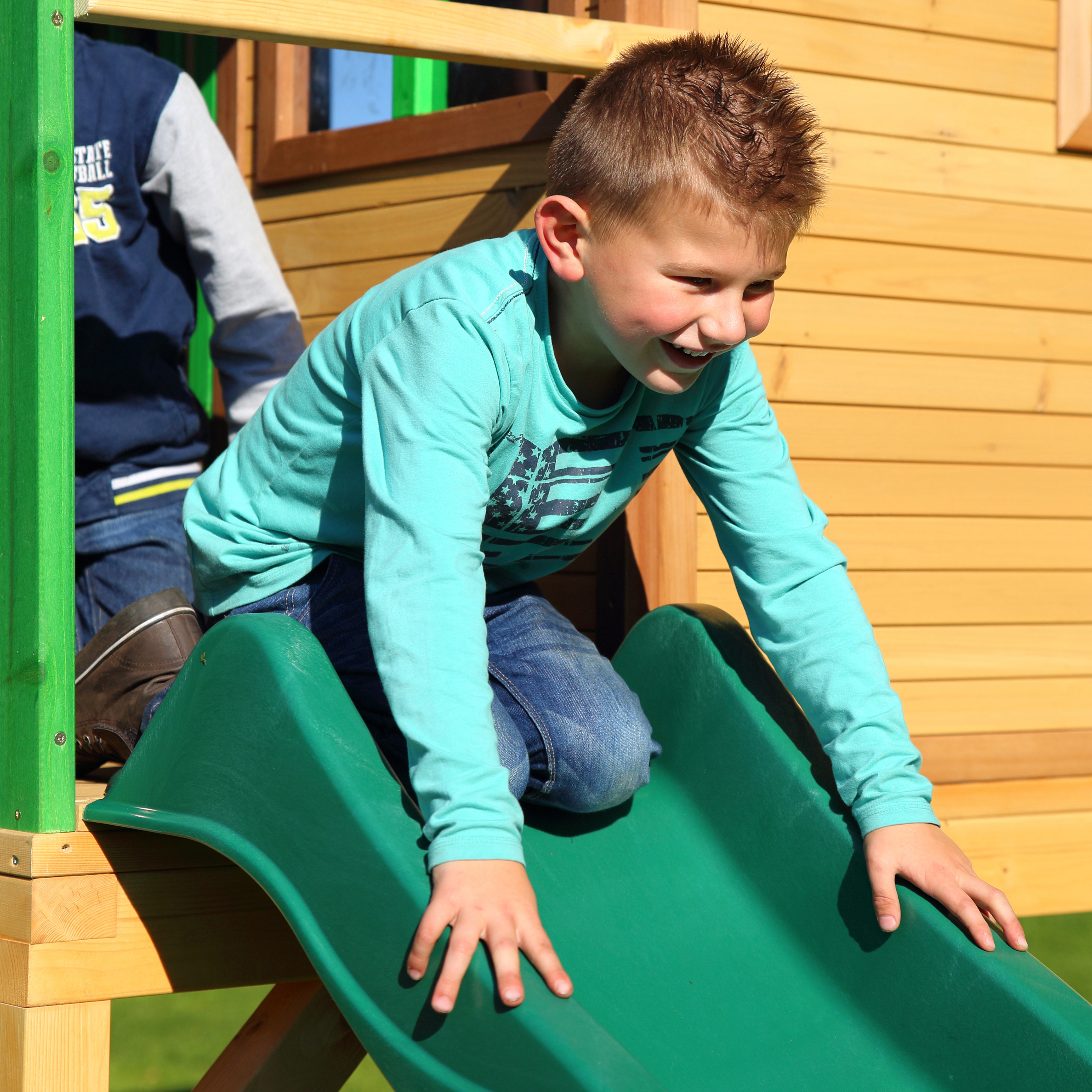 AXI Romy Playhouse Brown/Green - Green Slide