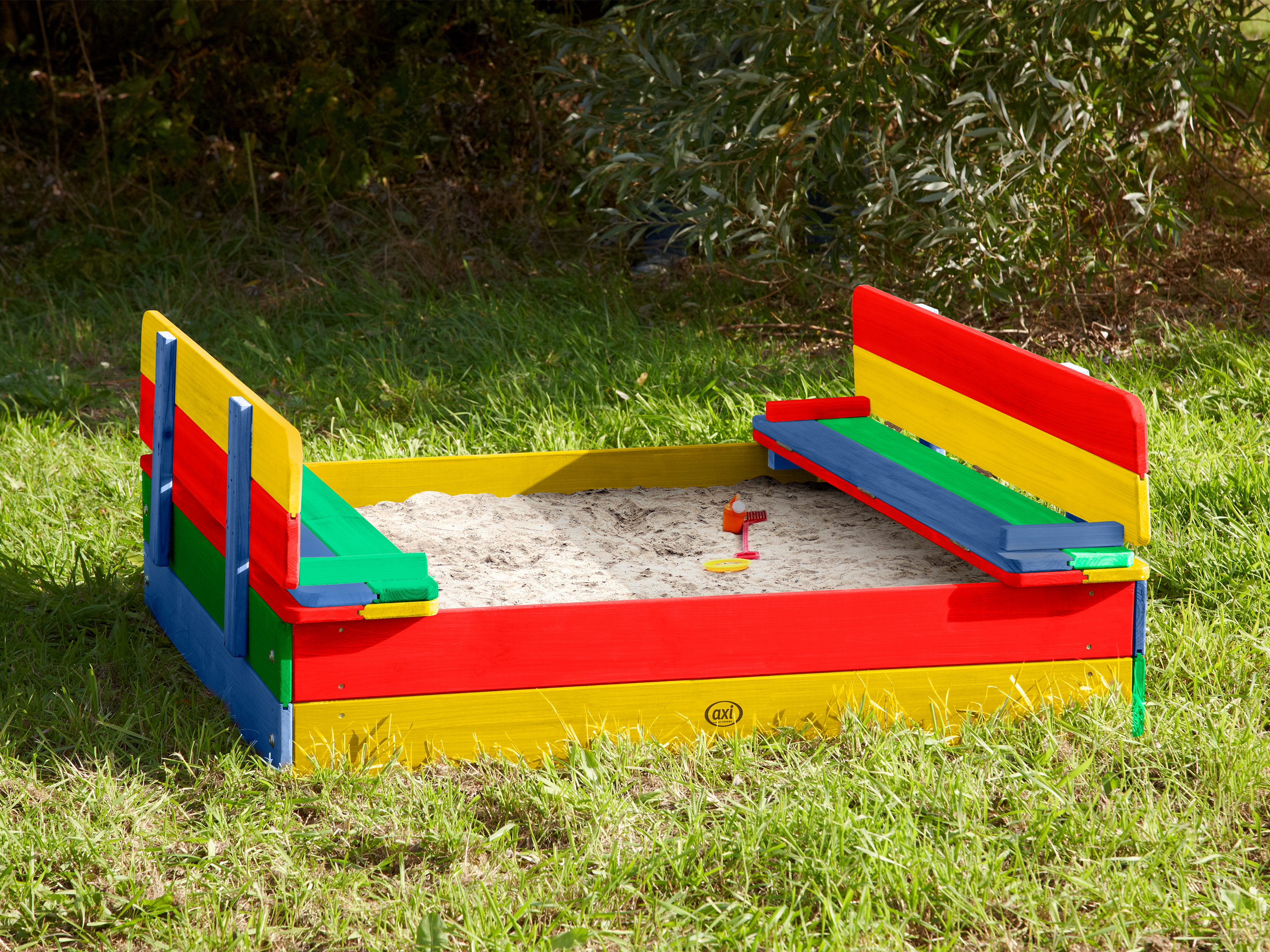 AXI Ella Sandbox - 100 x 95 cm - Rainbow