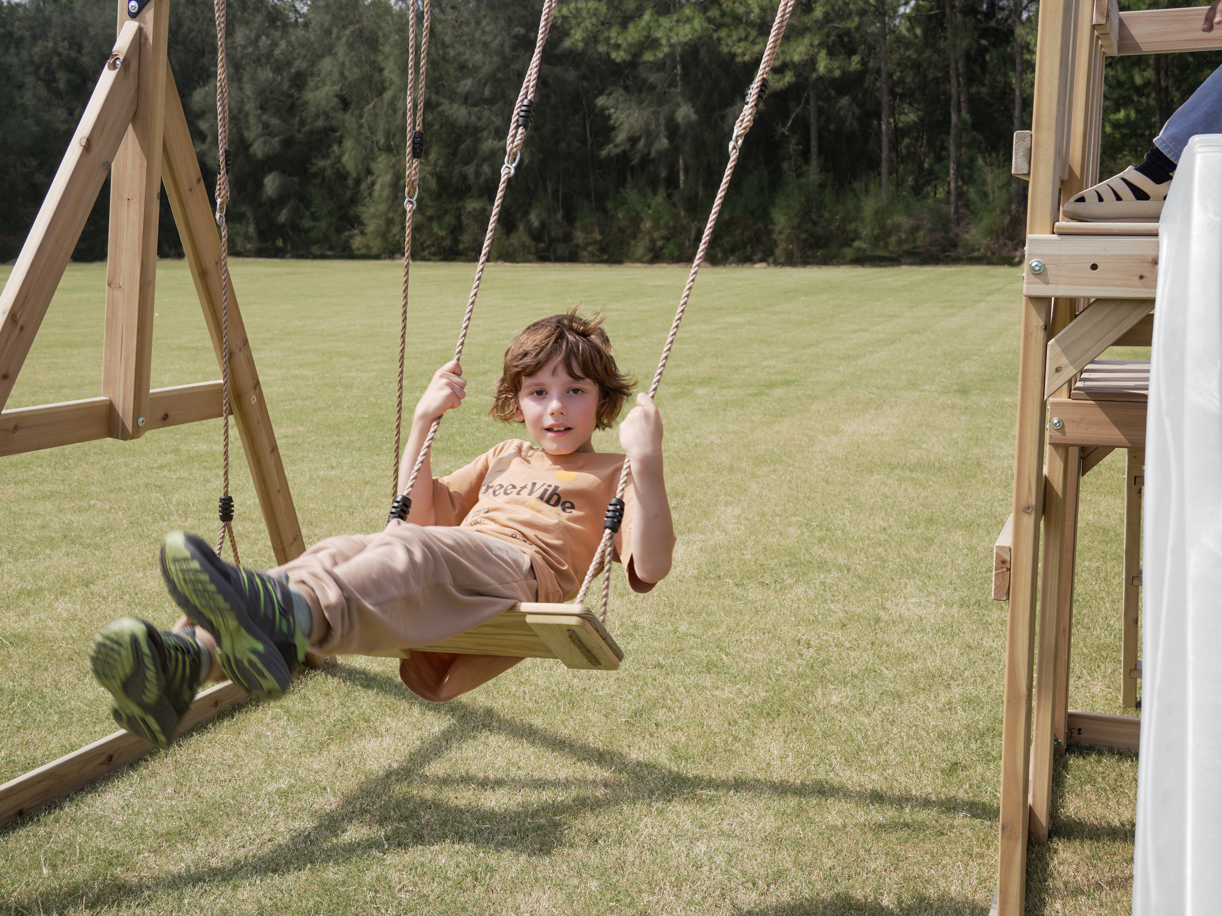 AXI Mette Playground with Double Swing Brown - White Slide 