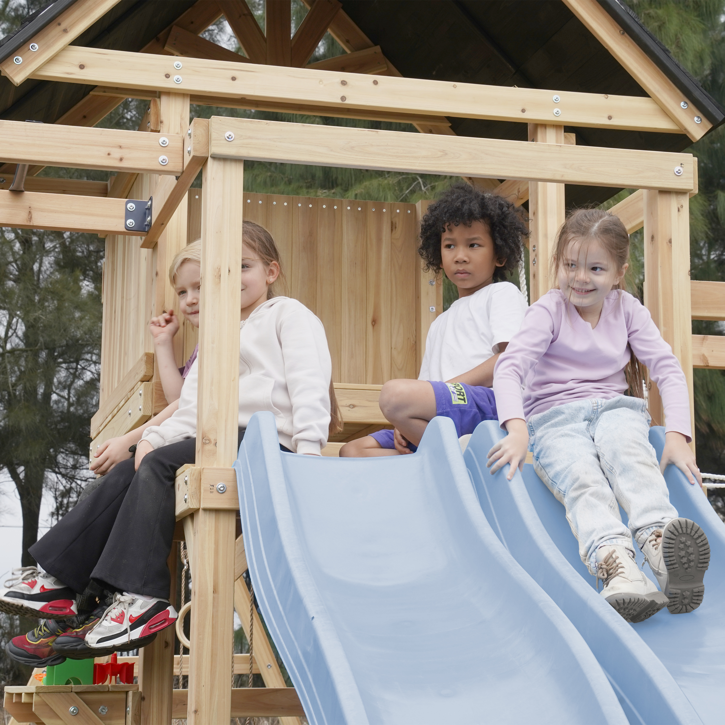 AXI Hunter Climbing Frame with Swings, Climbing Frame, Climbing Bridge and Multiple Platforms – Pastel Blue Double Slide