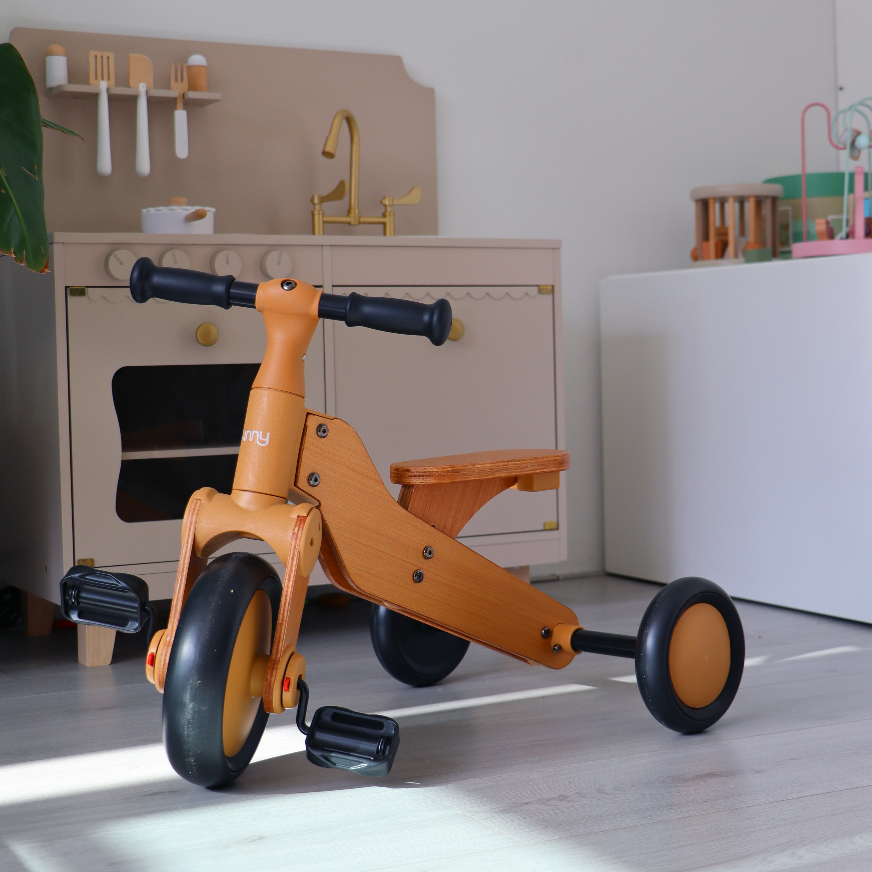 Sunny Walker 2-in-1 Wooden Balance Bike 1000