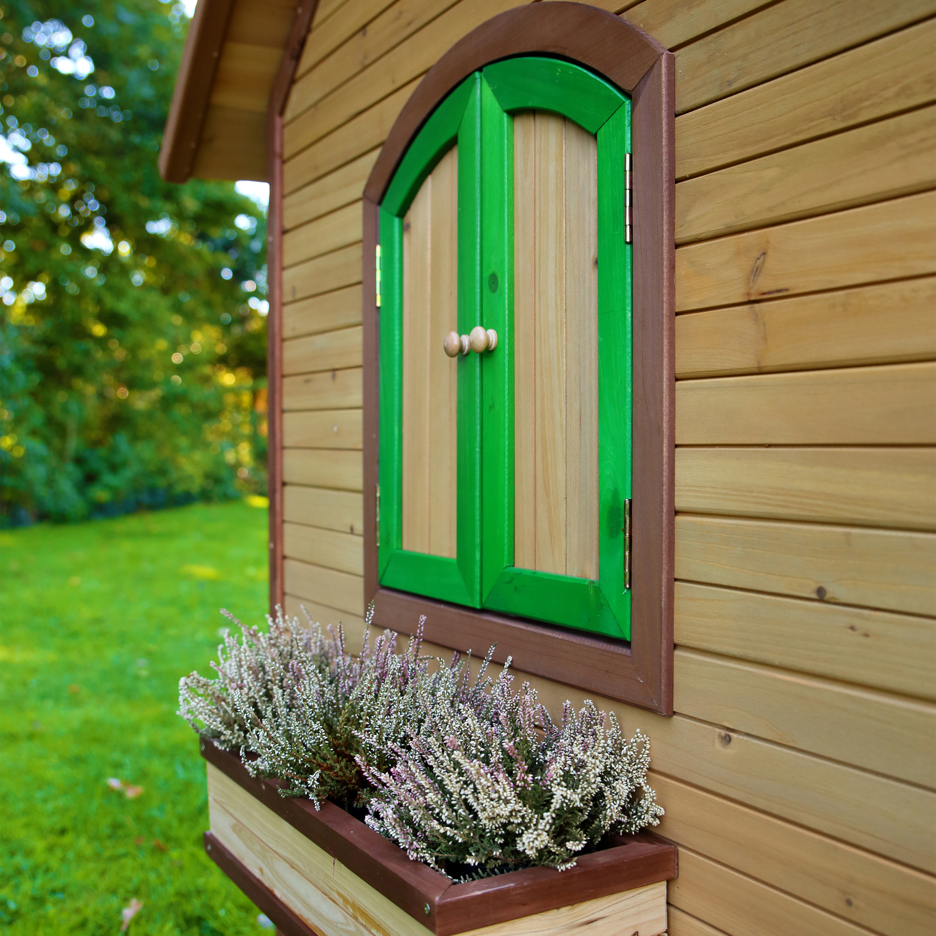 AXI Tom Playhouse Brown/Green - White Slide