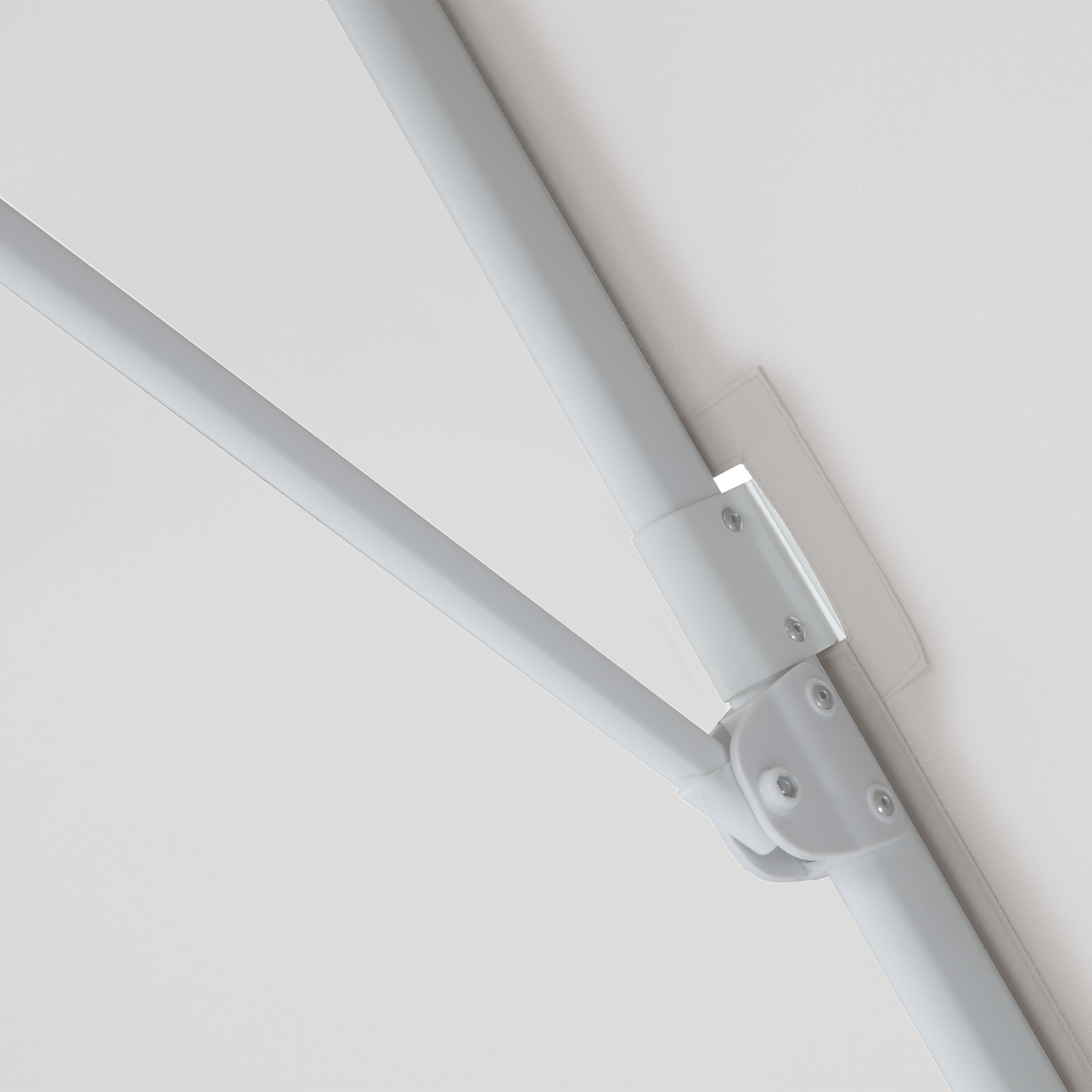 AXI Marisol Floating Parasol Ã˜ 300cm White/Beige 