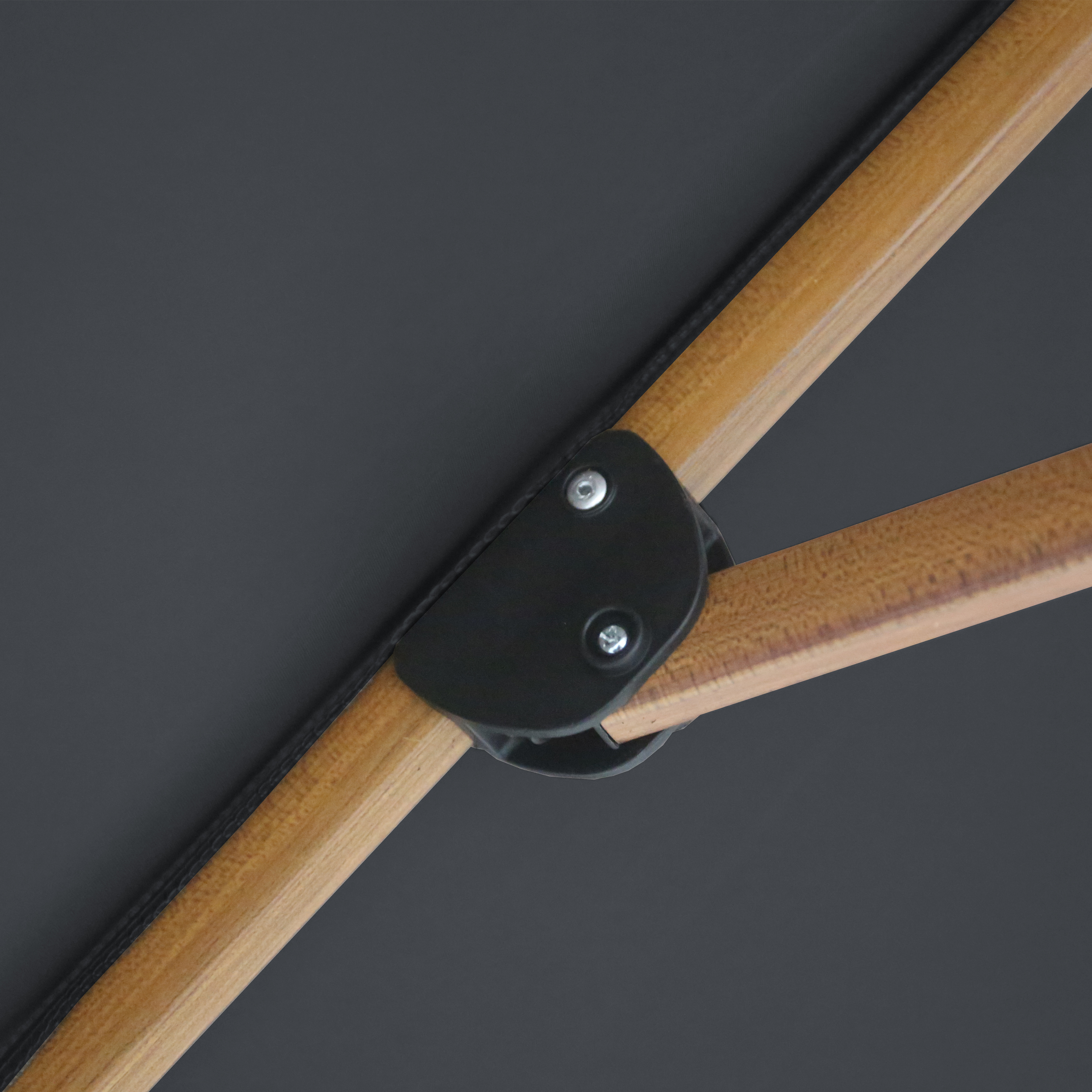 AXI Alina Cantilever Parasol 300x300cm Wood-look/Grey