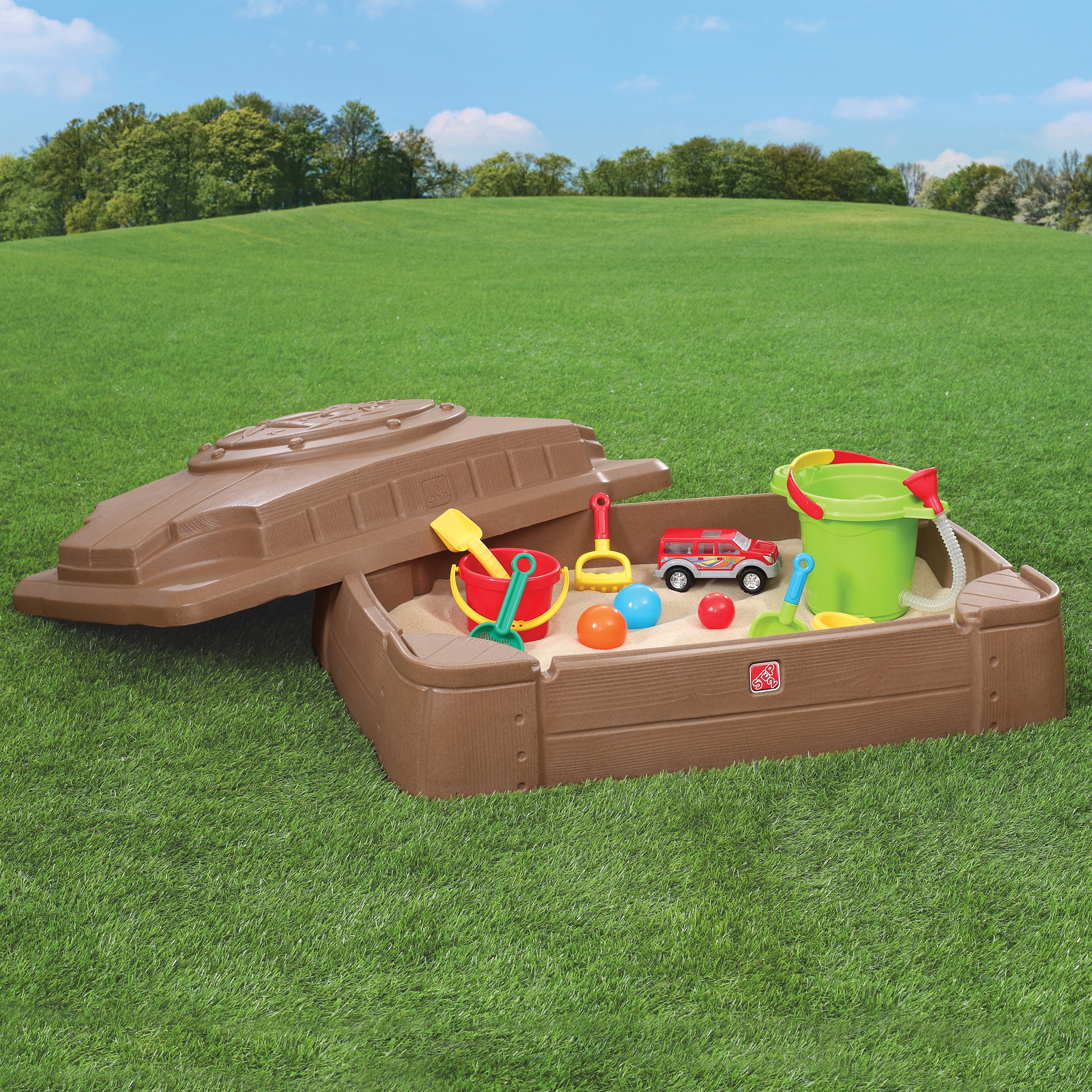Step2 Play & Store Sandbox