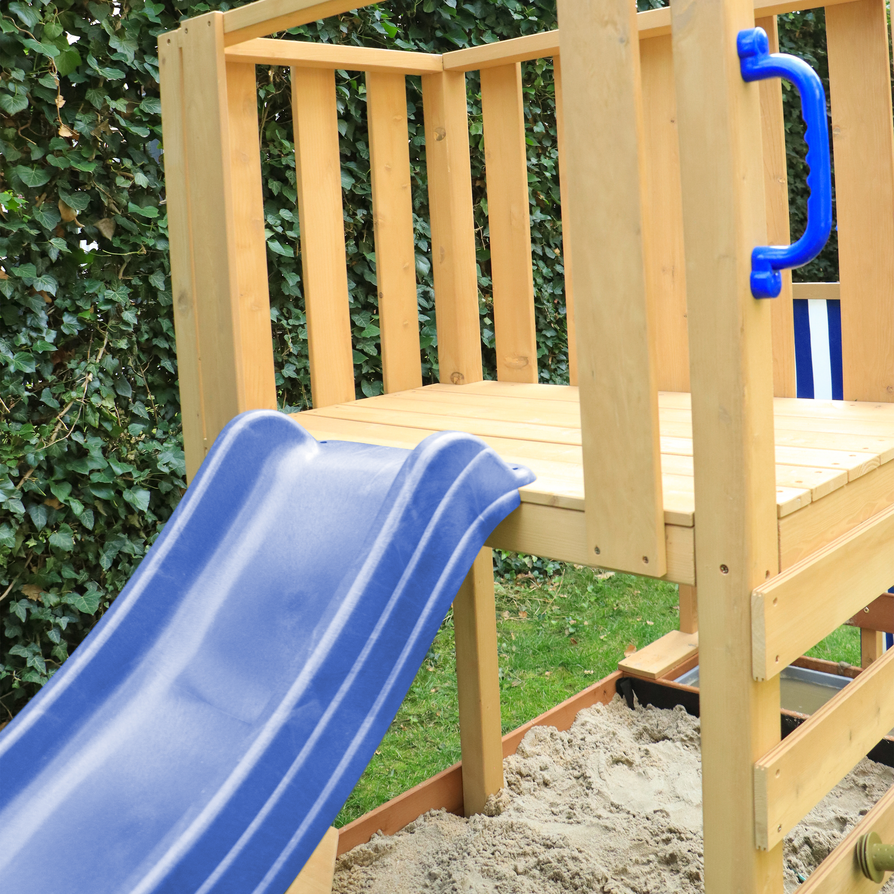 AXI Vicky Climbing Frame with Sandbox, Play Kitchen & Chalkboard – Blue Slide