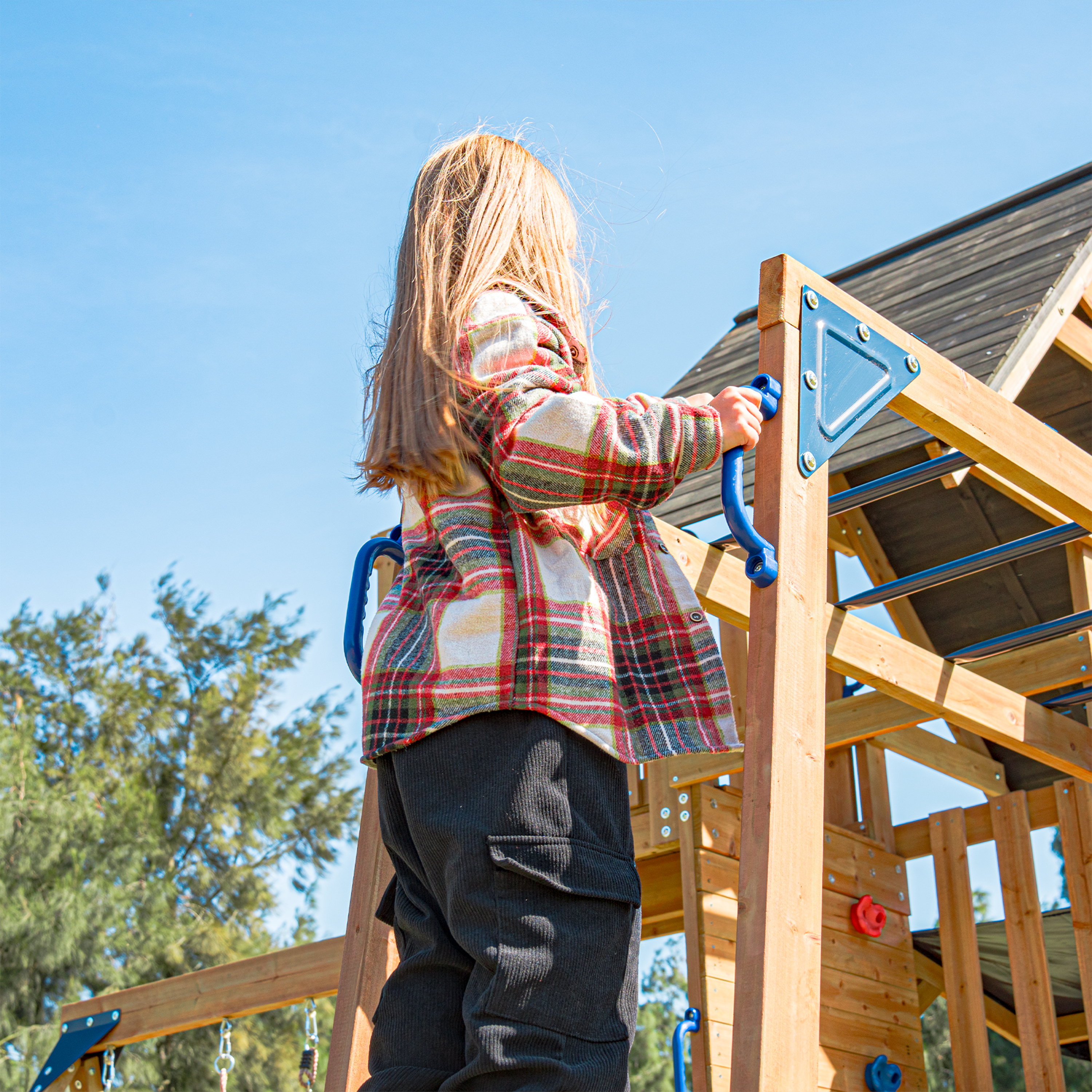 AXI Mitch Climbing Frame with Double Swing. Trapeze and Lookout Tower – Blue Slide