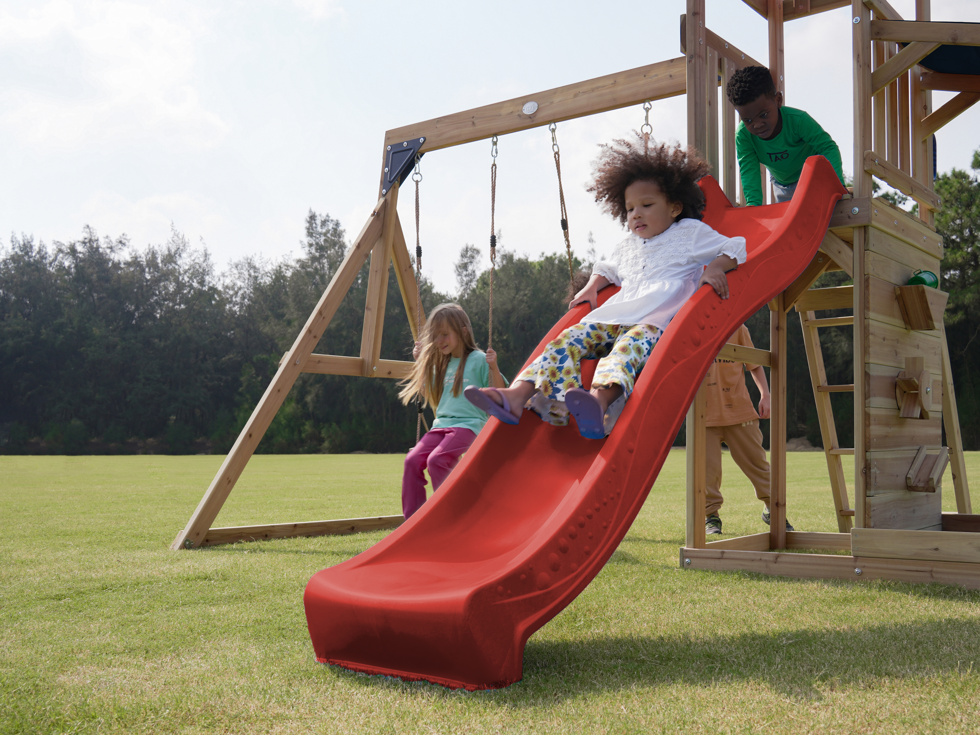 AXI Malik Climbing Frame with Double Swing Set - Red Slide
