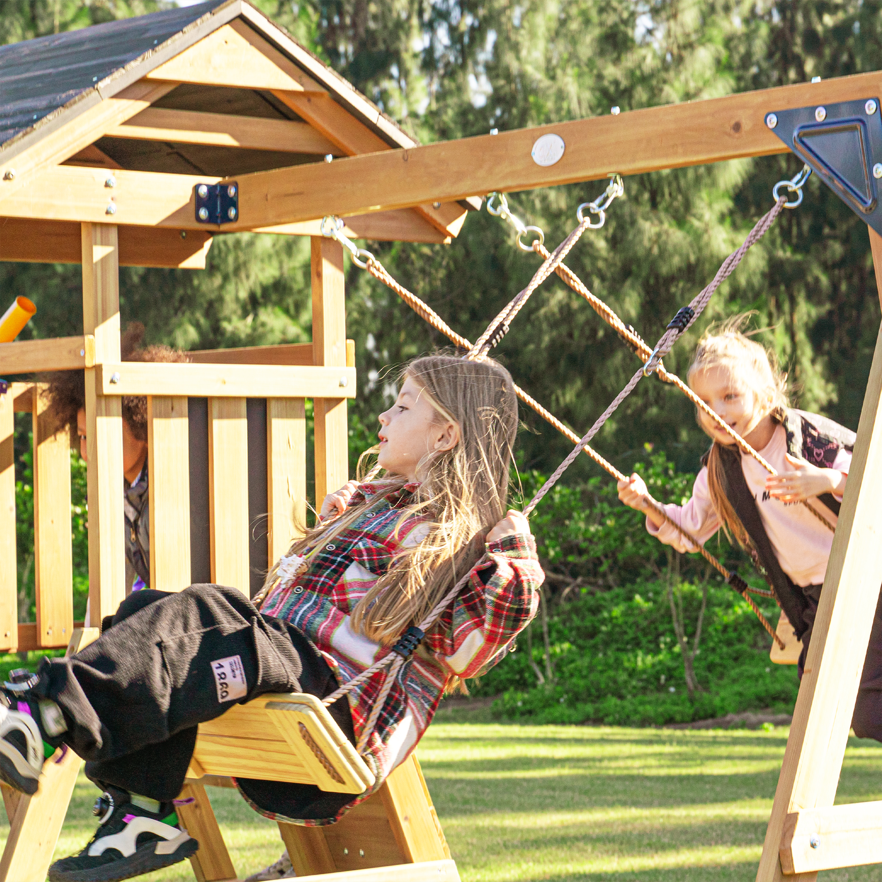 AXI Mia Climbing Frame with Double Swing Set – Red Slide