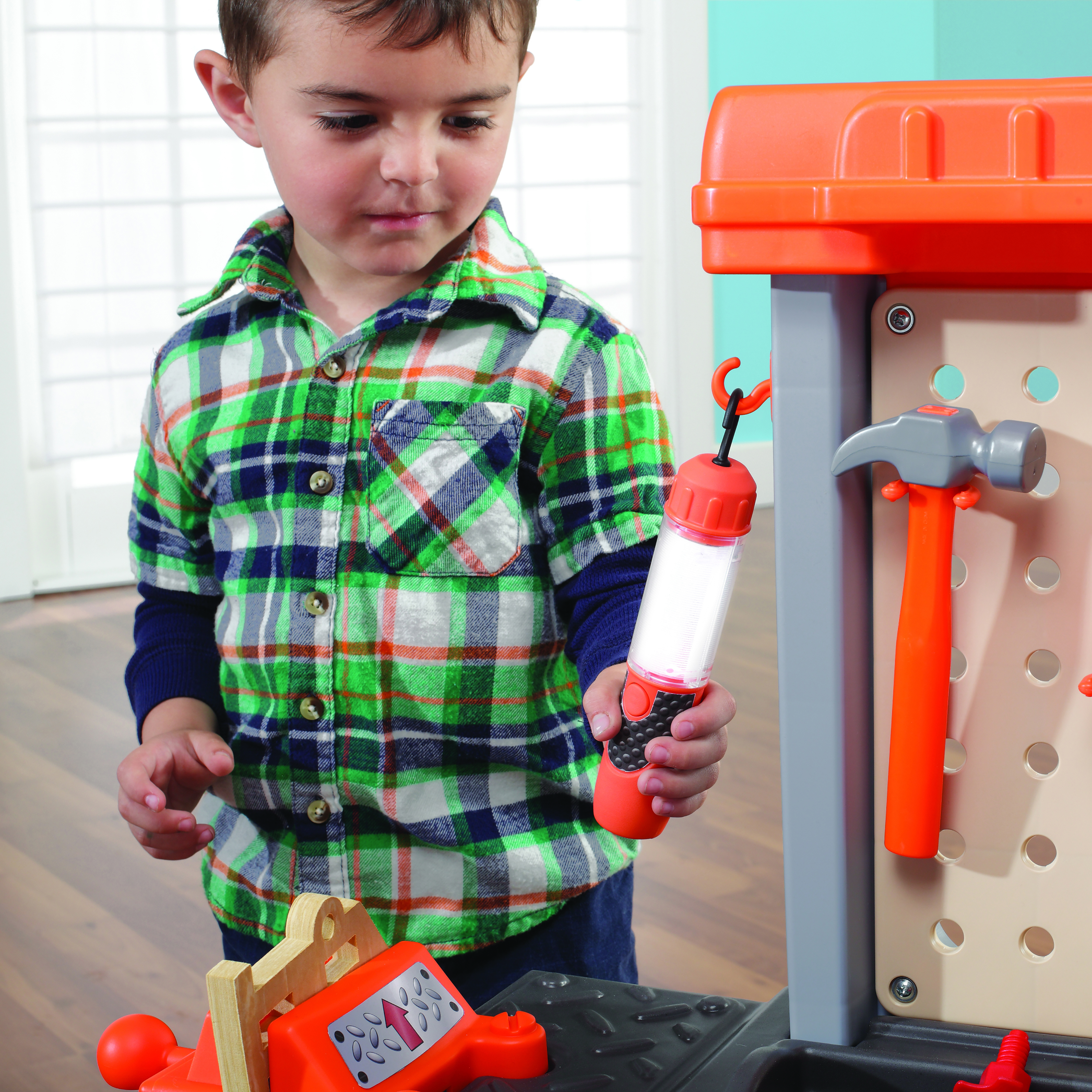 Step2 Handyman WorkBench Orange