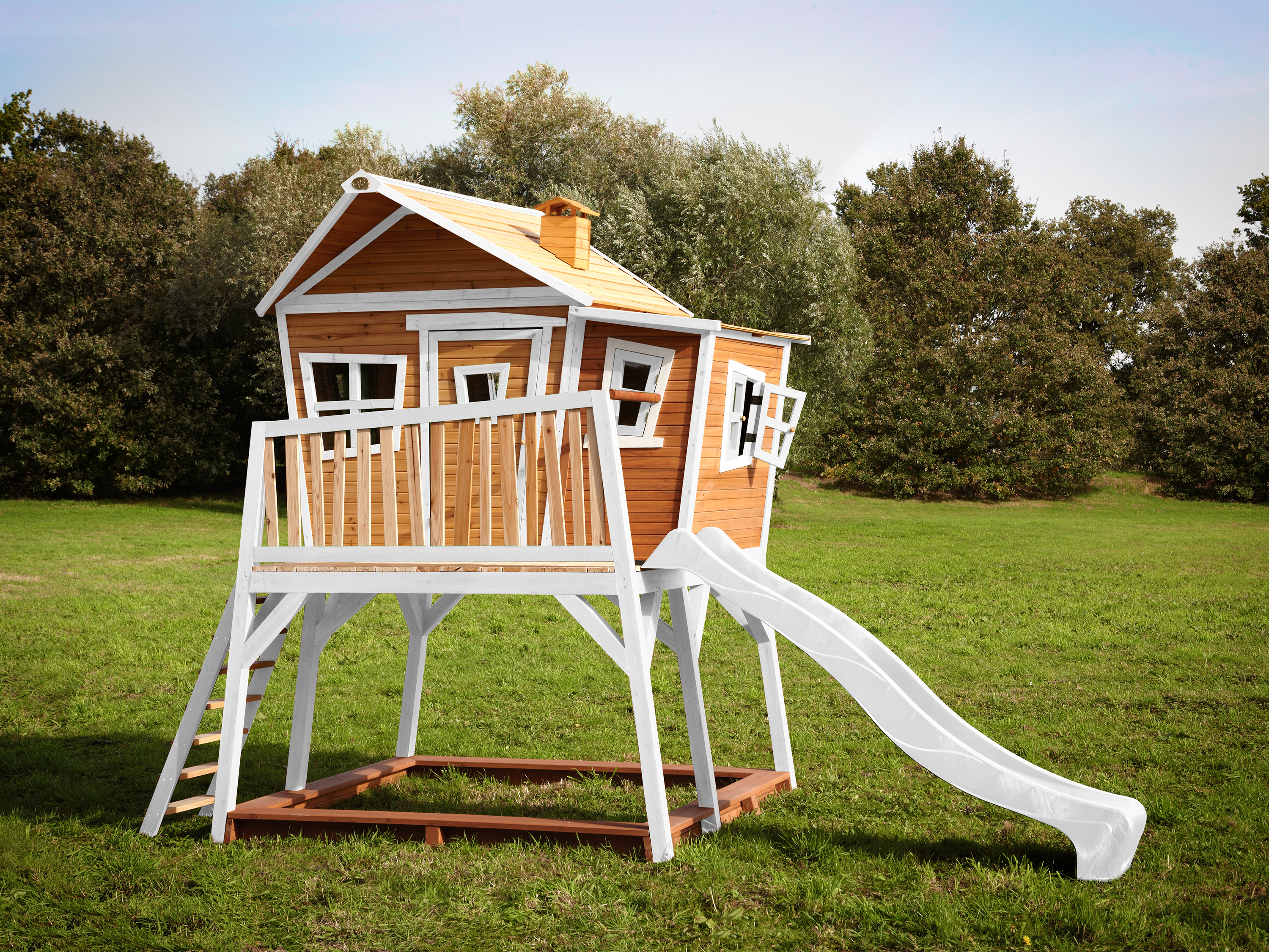 AXI Max Playhouse Brown/White - White Slide-8717973933397 AXI Max Playhouse Brown/White - White Slide