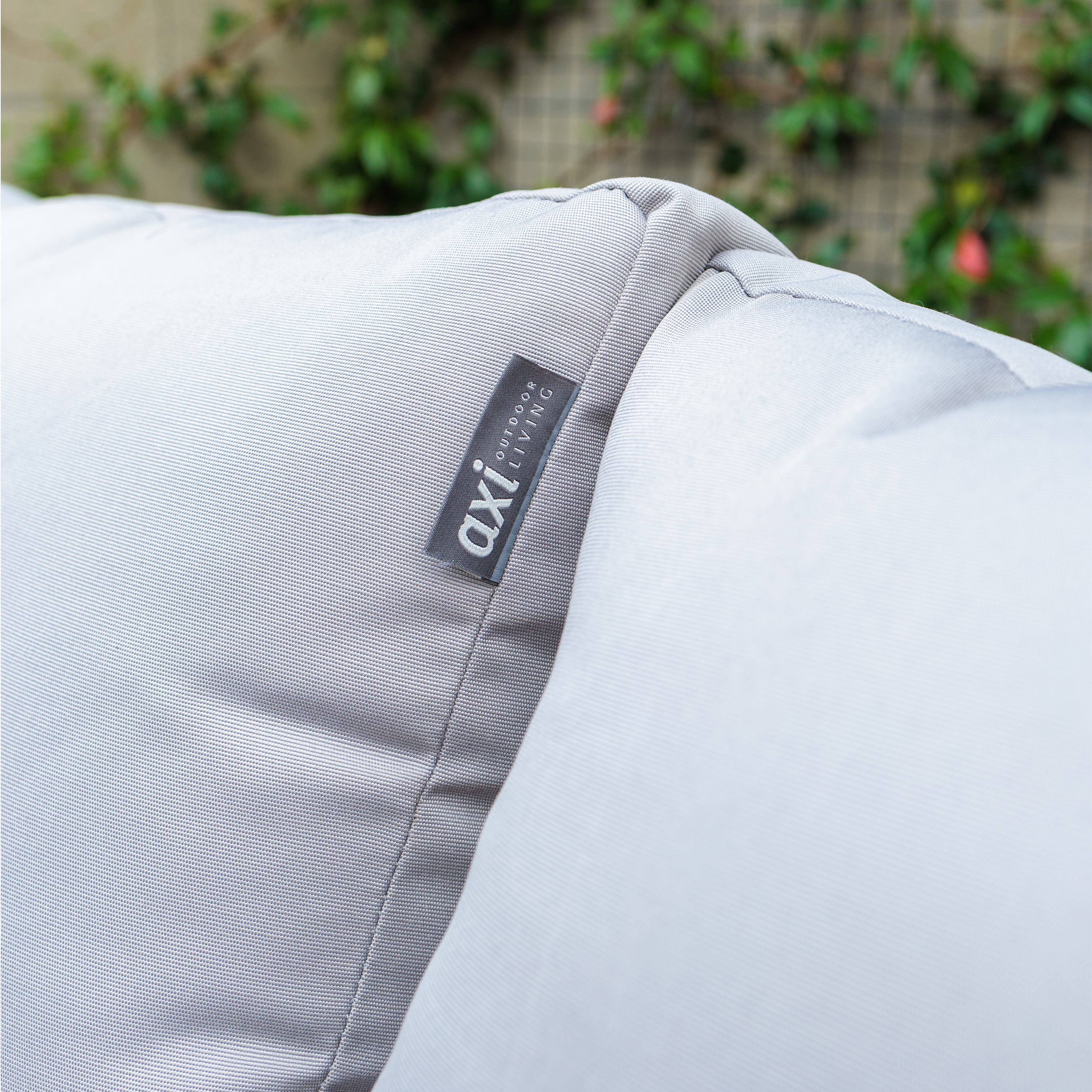 AXI Eos Lounge Set with Sunbed - White/Wood-look PSPC