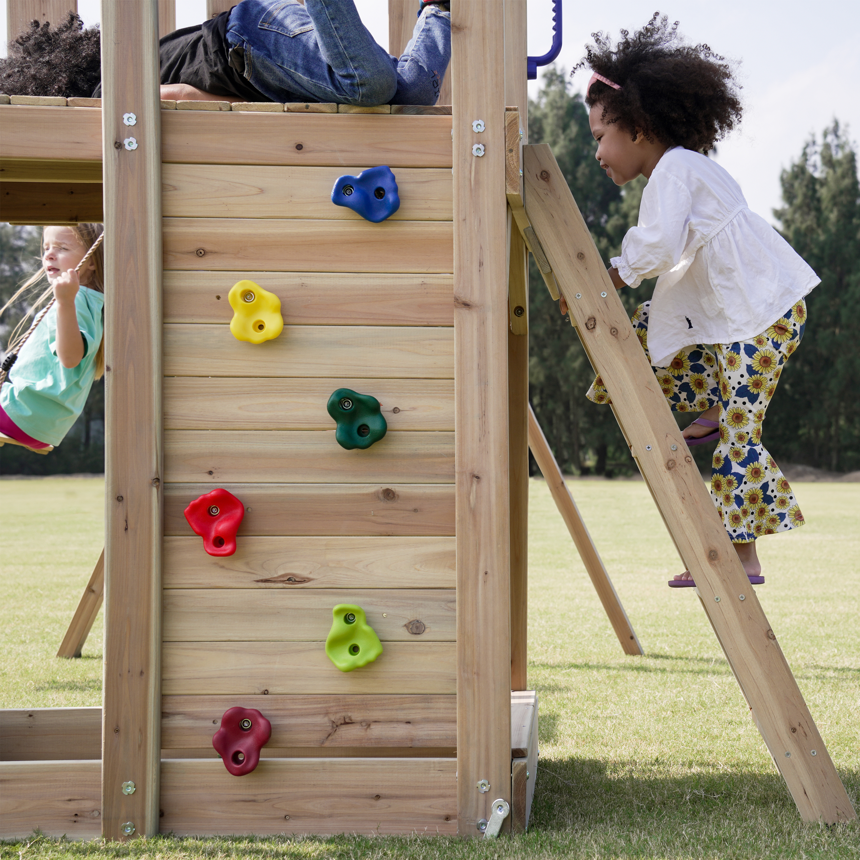AXI Moos Climbing Frame with Double Swing Set - Green Slide
