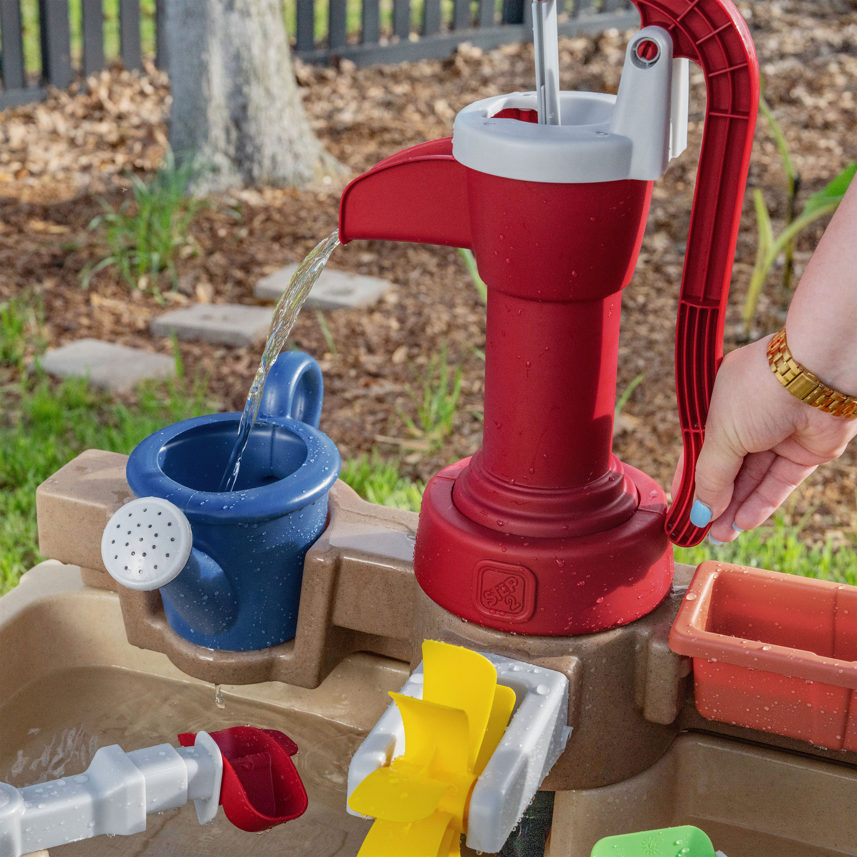 Step2 Pump & Splash Discovery Water Table