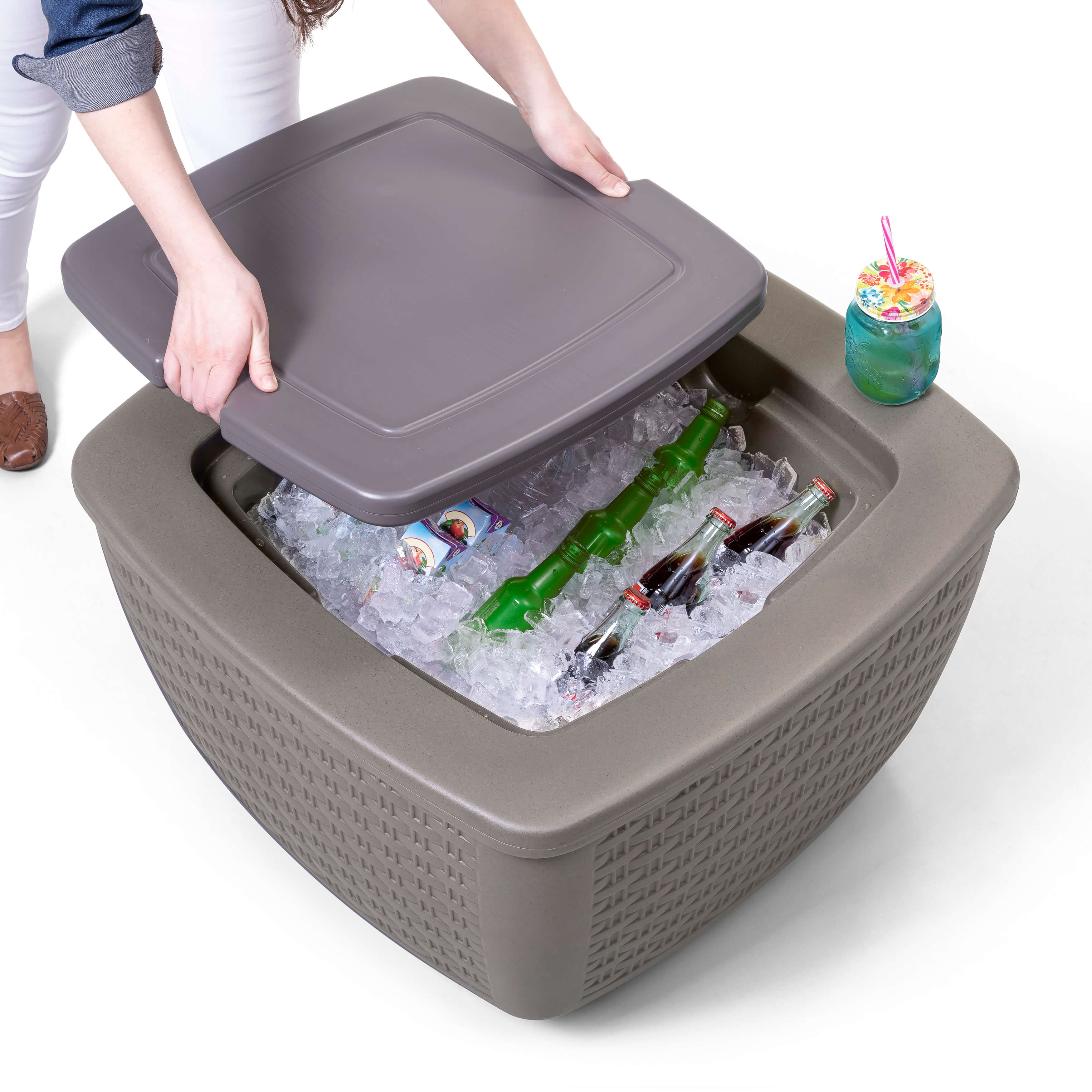 Step2 Just Chilling Patio Table & Ice Bin-0733538518395 Step2 Just Chilling Patio Table & Ice Bin