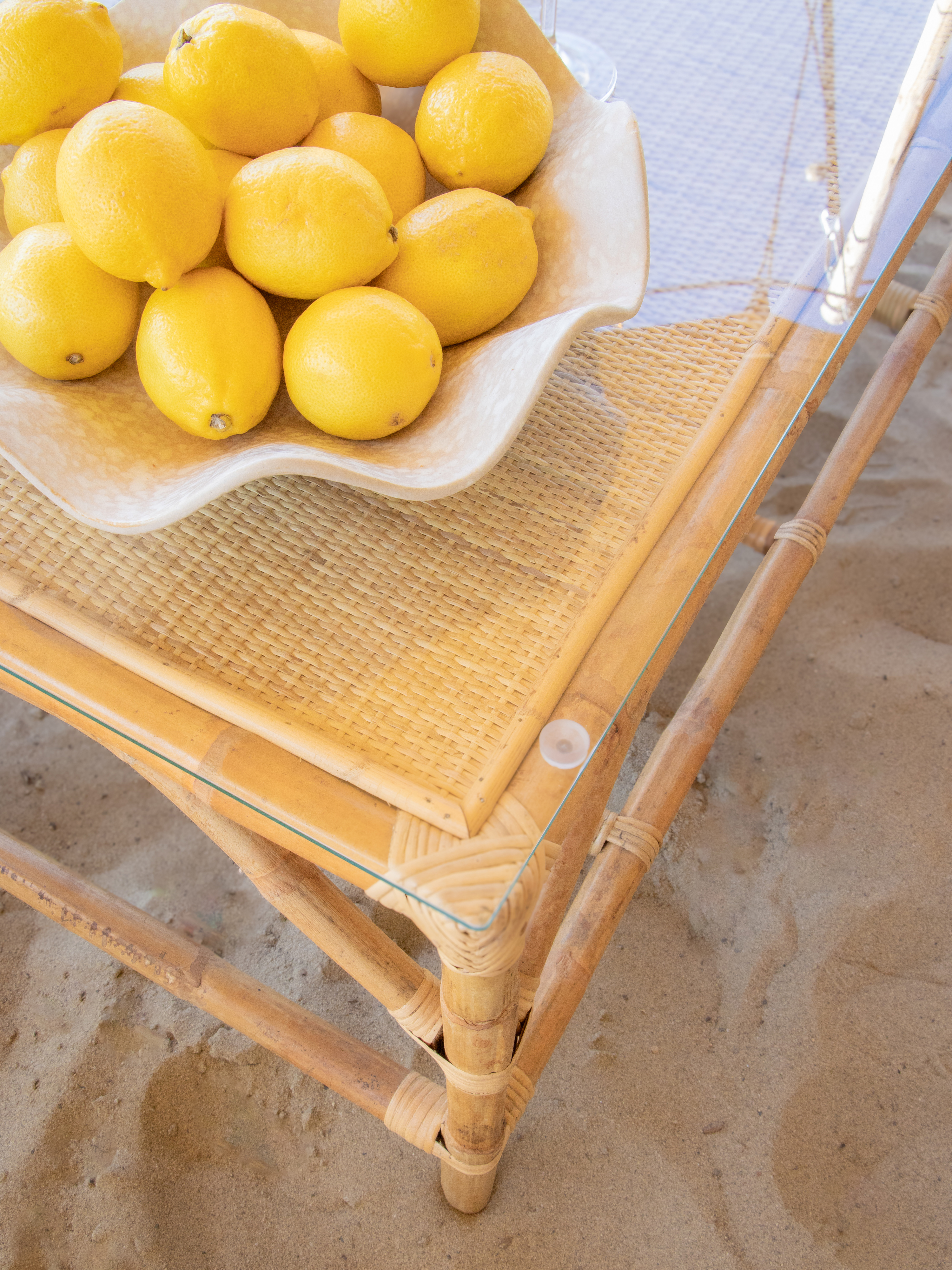 AXI Mary Rattan Lounge Set – 4-Piece with Sofa. Table. and 2 Chairs Natural/White