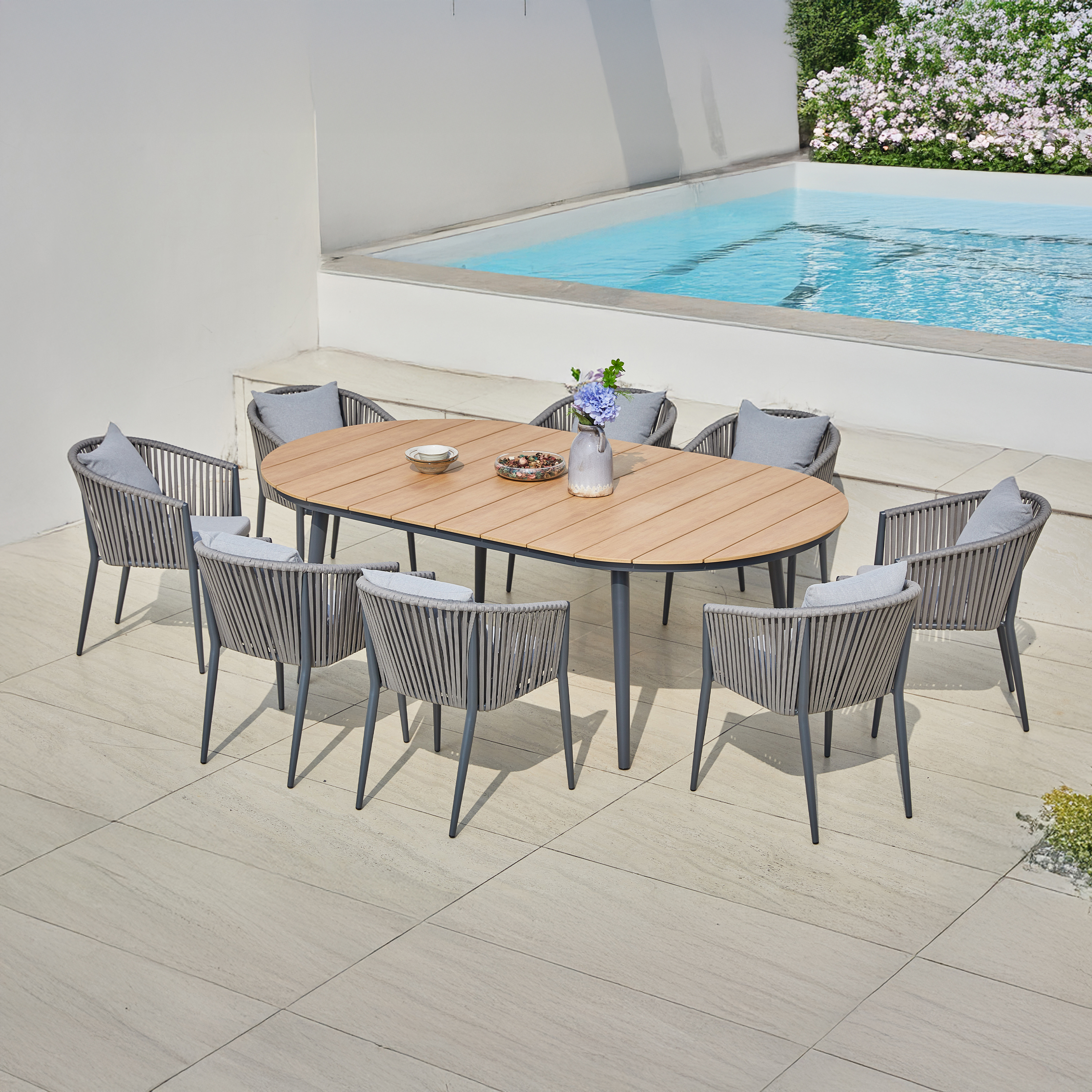 AXI Chay Garden Set with 8 Chairs – Antraciet with Polywood in Wood Effect