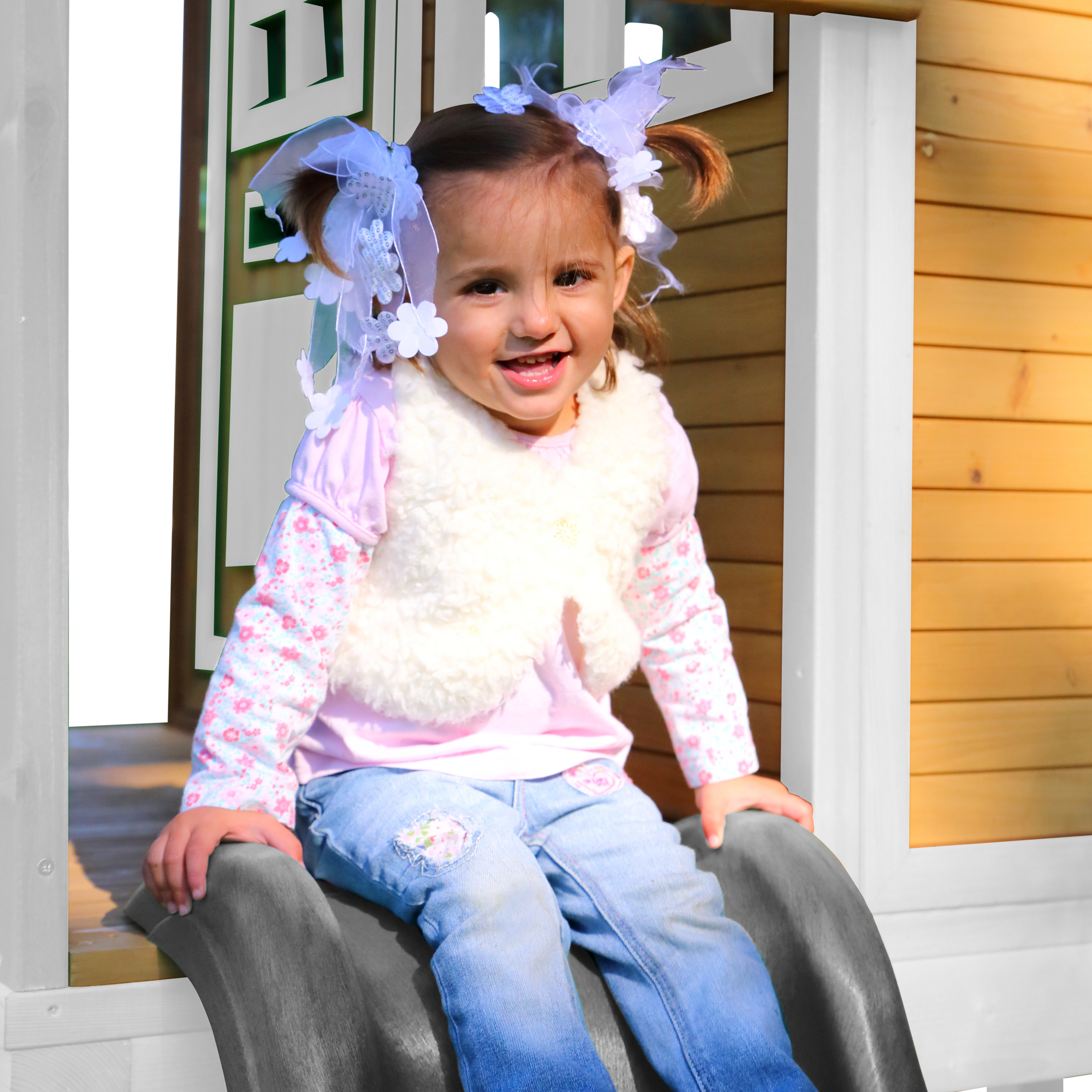 AXI Laura Playhouse Brown/white - Grey Slide