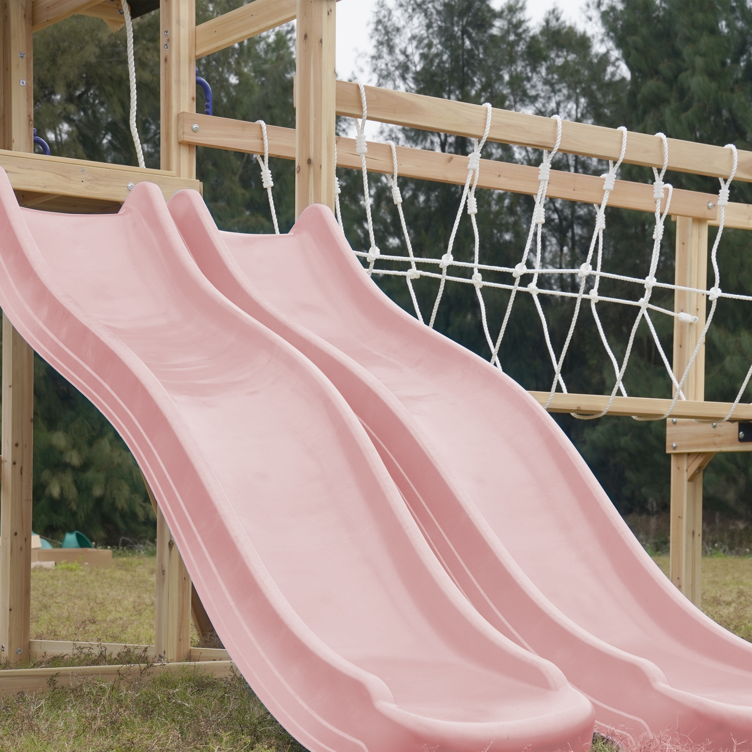 AXI Hunter Climbing Frame with Swings, Climbing Frame, Climbing Bridge and Multiple Platforms – Pastel Pink Double Slide