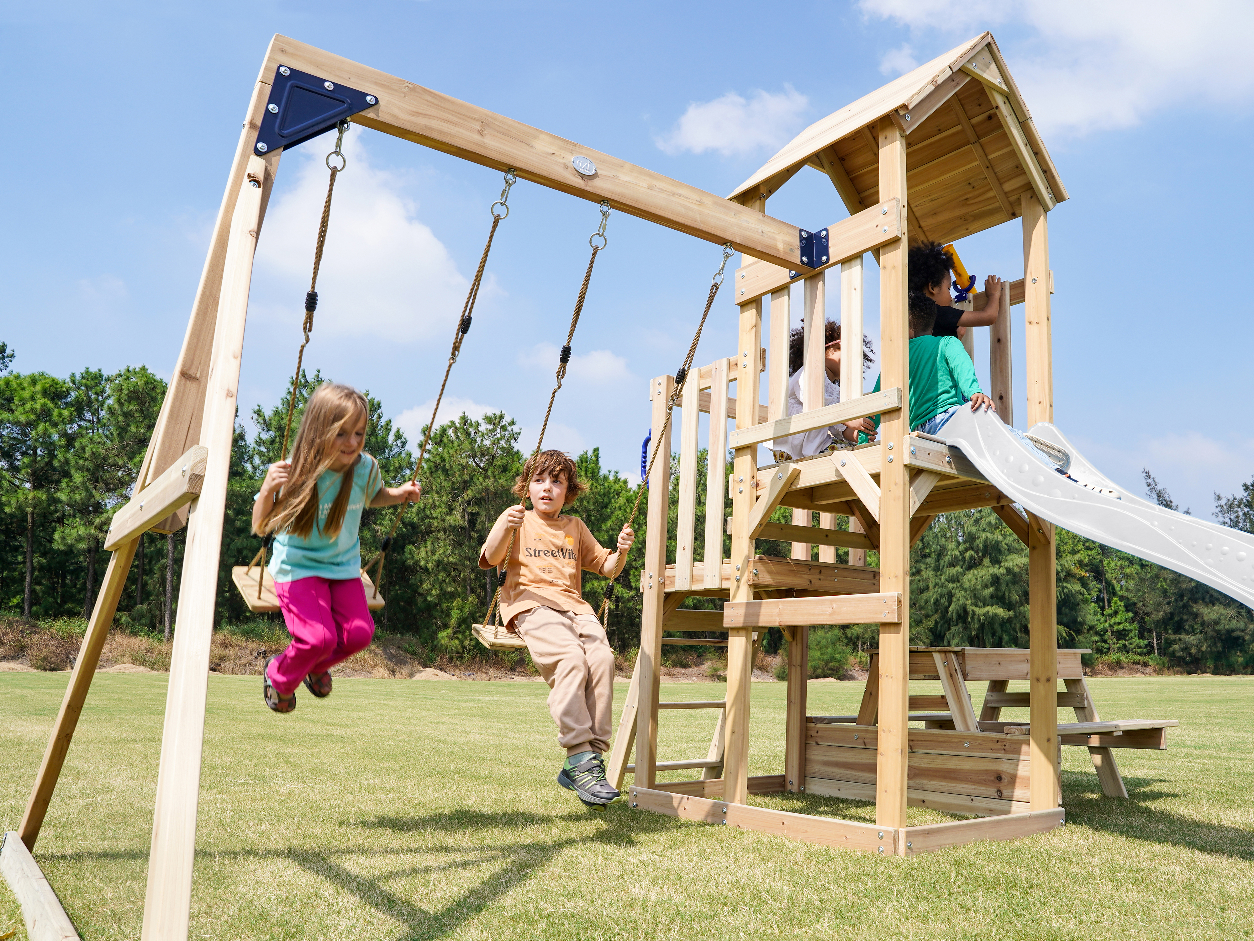 AXI Mette Playground with Double Swing Brown - White Slide 