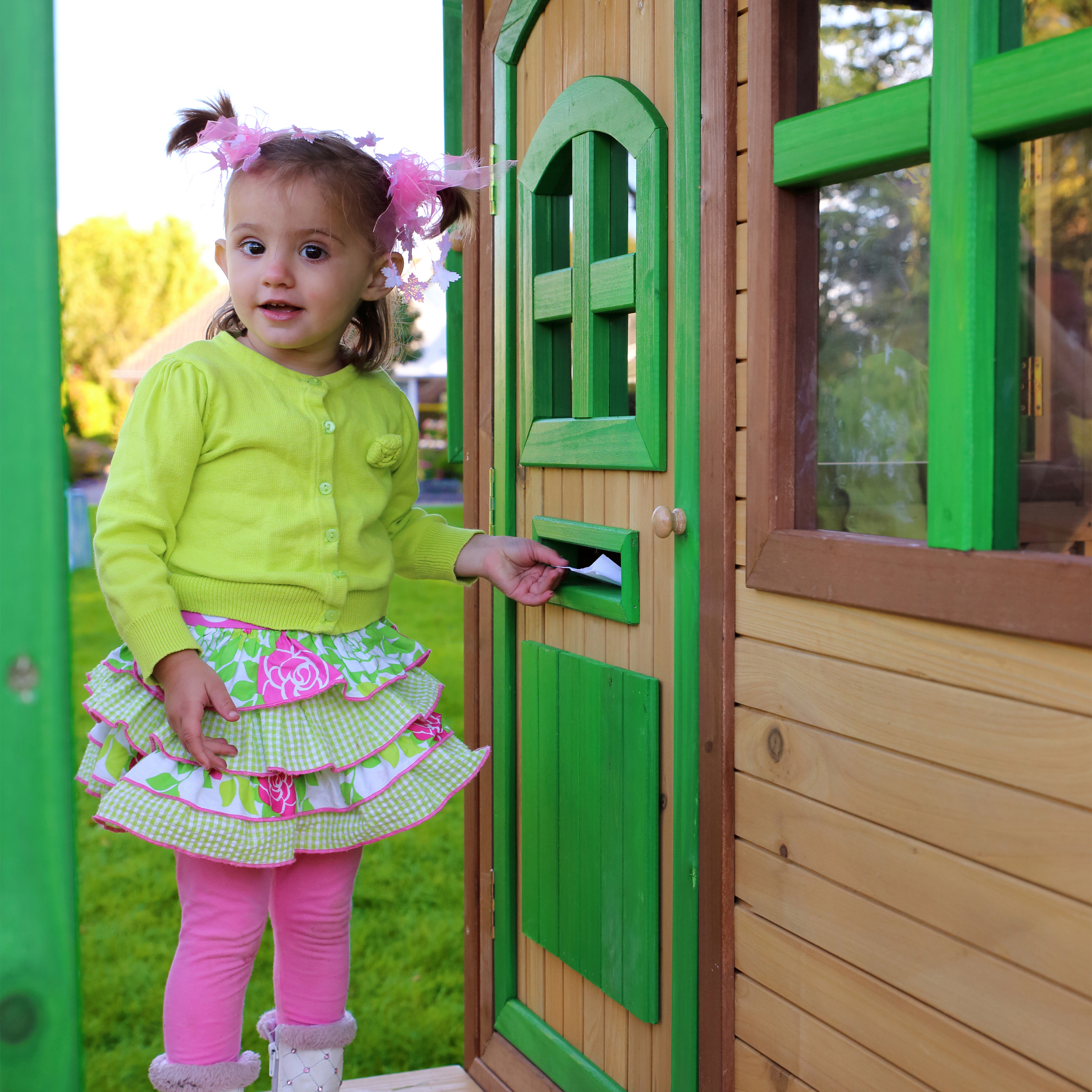 AXI Tom Playhouse Brown/Green - Red Slide-8717973930631 AXI Tom Playhouse Brown/Green - Red Slide