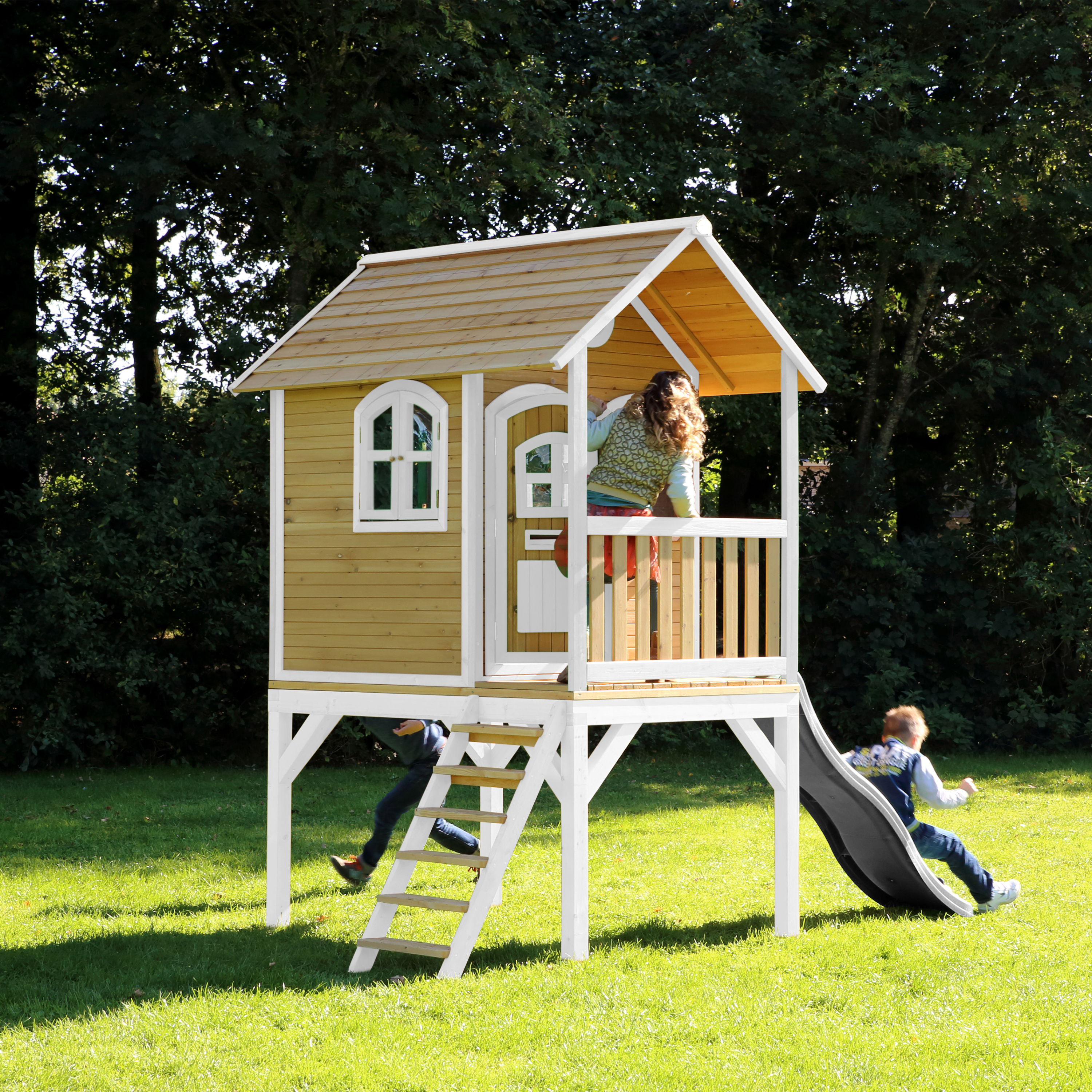 AXI Laura Playhouse Brown/white - Grey Slide